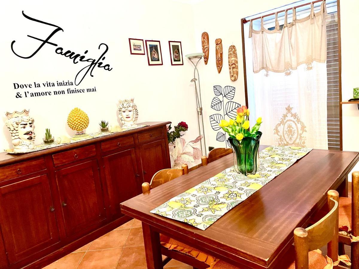 Casa Vacanze Mimi تْشيفالو المظهر الخارجي الصورة