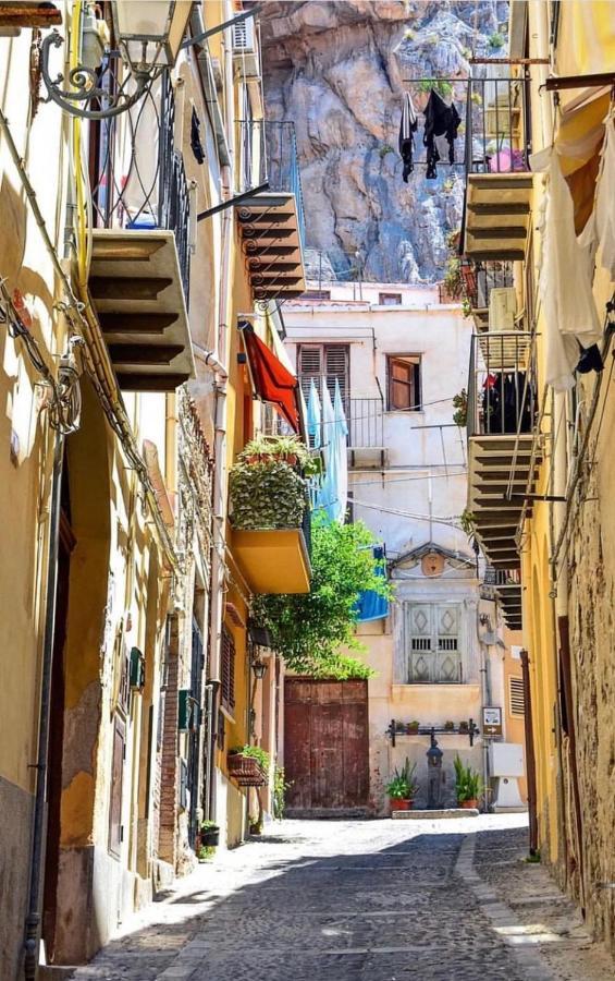 Casa Vacanze Mimi تْشيفالو المظهر الخارجي الصورة
