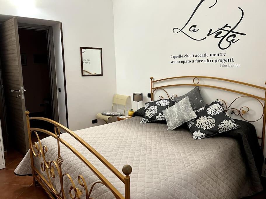 Casa Vacanze Mimi تْشيفالو المظهر الخارجي الصورة