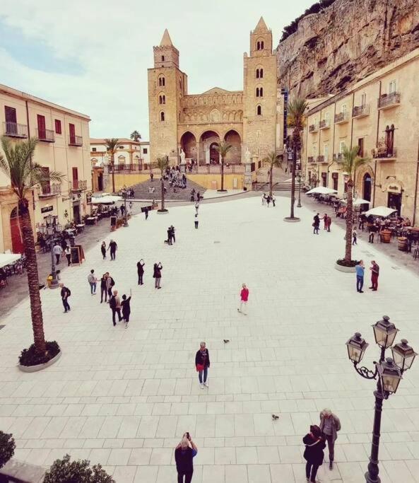Casa Vacanze Mimi تْشيفالو المظهر الخارجي الصورة