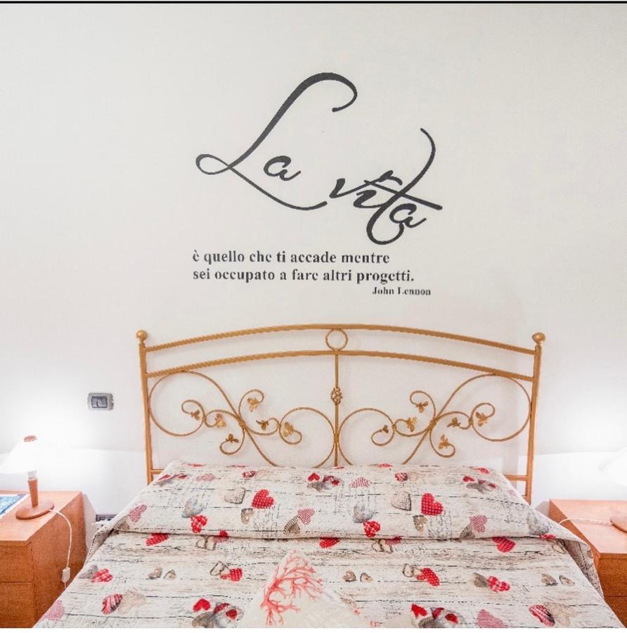 Casa Vacanze Mimi تْشيفالو المظهر الخارجي الصورة