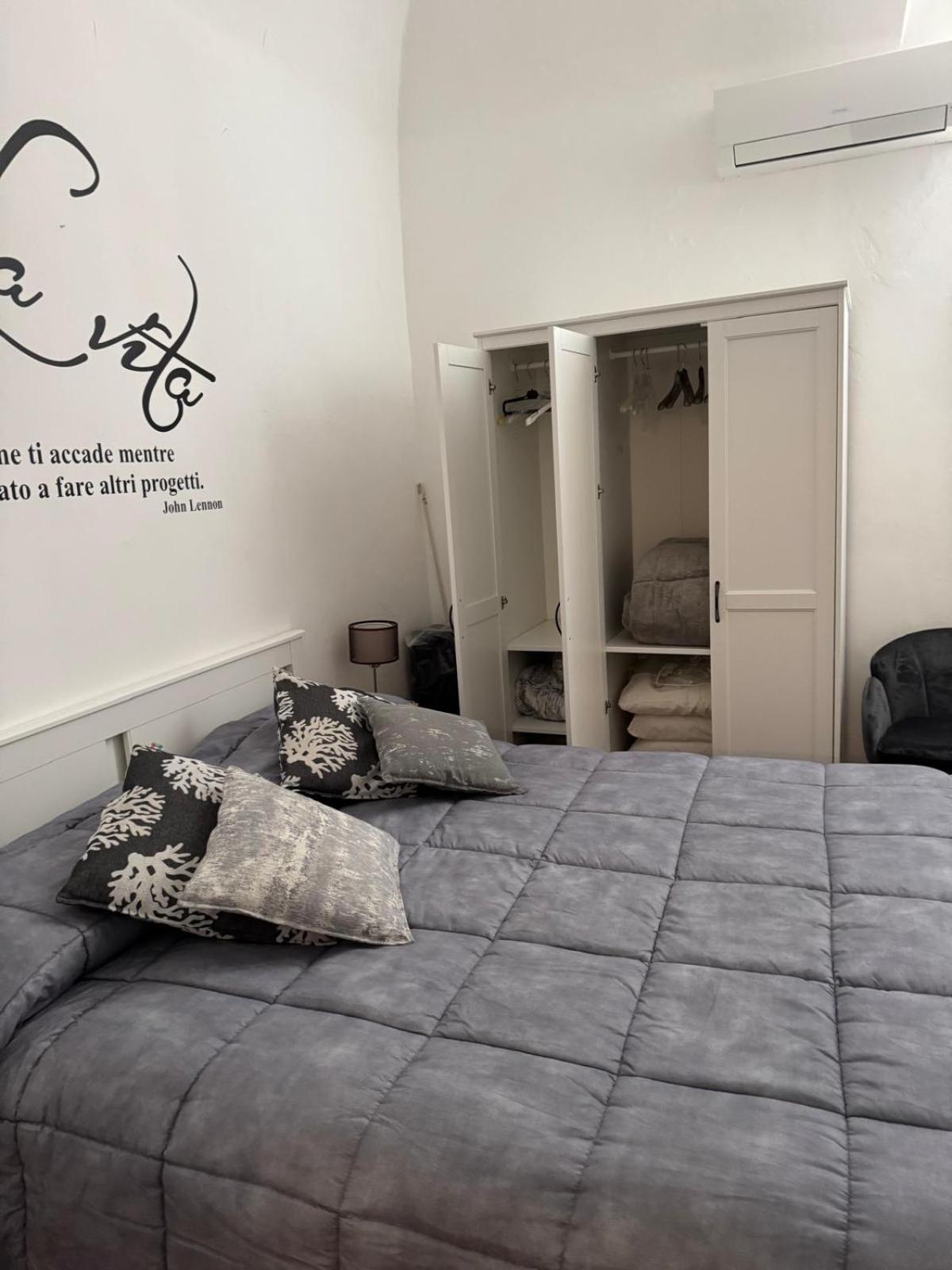 Casa Vacanze Mimi تْشيفالو المظهر الخارجي الصورة