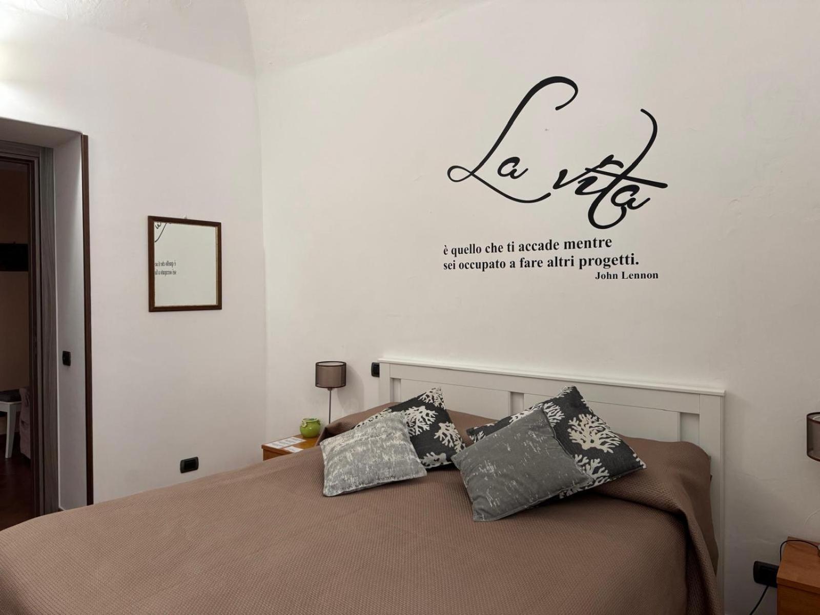 Casa Vacanze Mimi تْشيفالو المظهر الخارجي الصورة