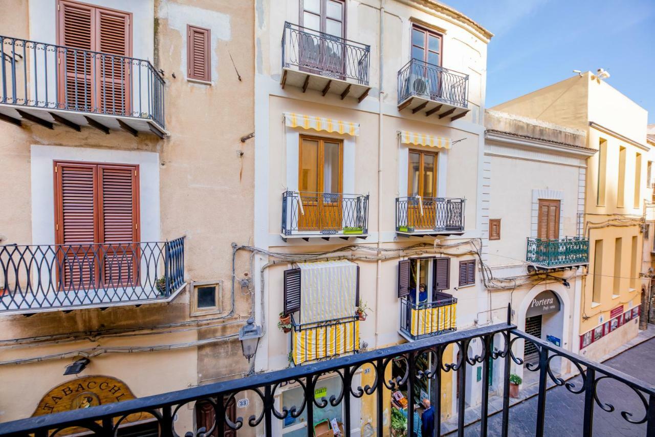 Casa Vacanze Mimi تْشيفالو المظهر الخارجي الصورة