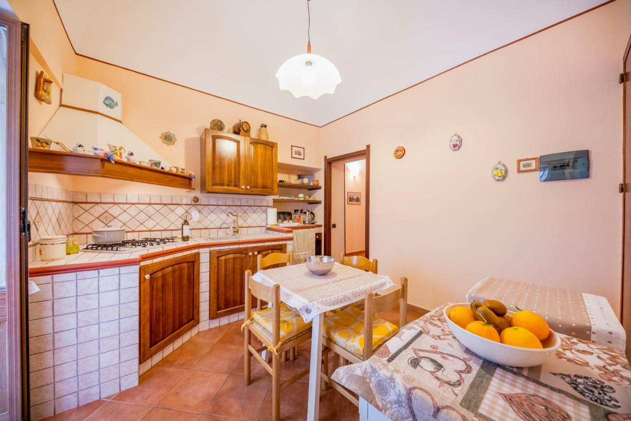 Casa Vacanze Mimi تْشيفالو المظهر الخارجي الصورة