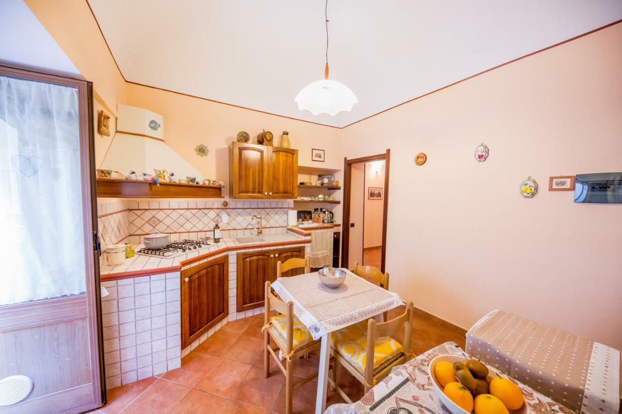 Casa Vacanze Mimi تْشيفالو المظهر الخارجي الصورة